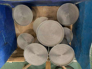 Système d'échappement automatique Convertisseur catalytique de catalyseur en nid d'abeille Support de catalyseur universel en céramique à trois voies - Product Image 5