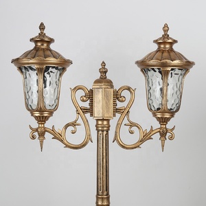 핫 세일 정원 빛 검정 백색 TUV 알루미늄 야드 폴란드 E27 정원 빛 - Product Image 4