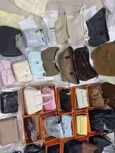 Nuova Borsa a Spalla Classica Economica in Pelle PU per Donna, Stile Vintage con Chiusura a Cerniera e Fodera in Poliestere, per Uso Quotidiano - Product Image 6