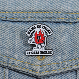 Spille Smaltate con Citazioni in Inglese, Divertenti Parole Marcate, Distintivi in Metallo, Accessori di Moda, Gioielli all'Ingrosso - Product Image 1