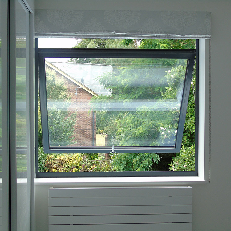 cửa sổ mở hất