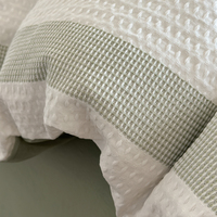 Parure de lit gaufrée rayée vert clair, résistante aux plis, facile à laver, 3 pièces, en polyester, pour hôtel et gîte