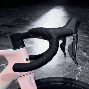 KOZO Vélo de Route en Fibre de Carbone 700C 105 à Freins à Disque Hydrauliques, Vente en Gros Directe Usine, Roues Kozo1-carbon, Shimano 24 Vitesses, Modèle E - Product Image 2