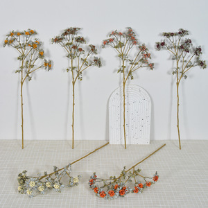 Flower Delight Flores Artificiales de Otoño de Goma Suave Hechas a Mano para Decoración de Bodas y Accesorios de Fotografía - Product Image 2