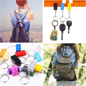 Porte-clés en caoutchouc PVC 3D personnalisable, jouets en forme de figurines en matériau souple, porte-clés pour figurines personnalisées - Product Image 4