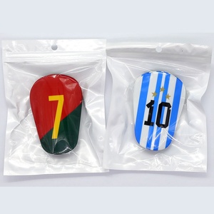 Protège-tibias de football <span class=keywords><strong>mini</strong></span> Star Player avec chaussettes intégrées pour adultes et enfants – Équipement de protection épaissi en plastique pour la course et le volleyball – Vente en gros pour le sport - Product Image 3