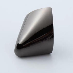 Hoge Hak Ijzeren Schoen Decoratieve Gesp En Pet Metalen Neus Beschermer <span class=keywords><strong>Tips</strong></span> Voor Schoenen Puntige Beschermer Schoen <span class=keywords><strong>Tips</strong></span> - Product Image 2