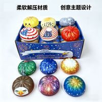 Jouet Squishy XL en forme de boulette vapeur avec visage expressif et base de cuisson vapeur pour le soulagement du stress, à partir de 14 ans, en PU