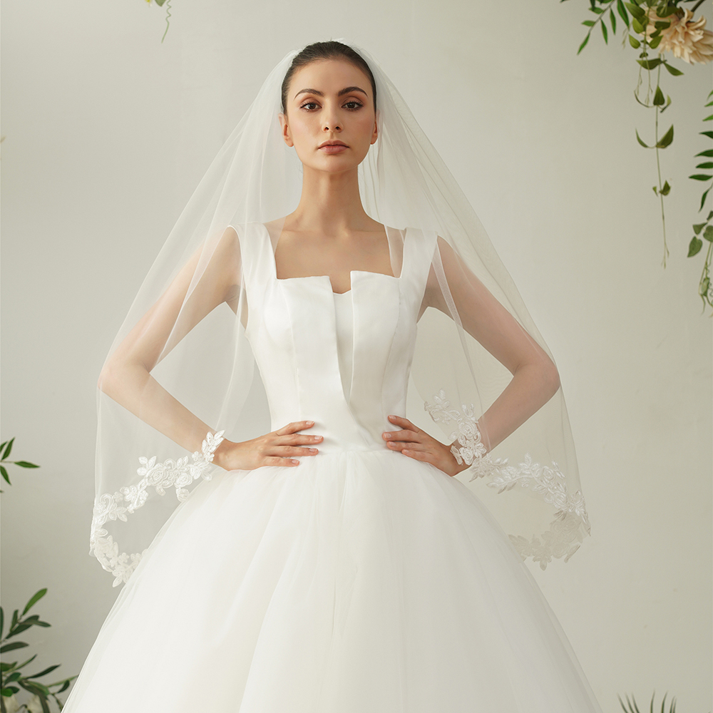 Белая/Слоновая свадебная вуаль RESV30 с гребнем, Кружевная аппликация по краям, длина кончика пальца, свадебная фата 36 дюймов