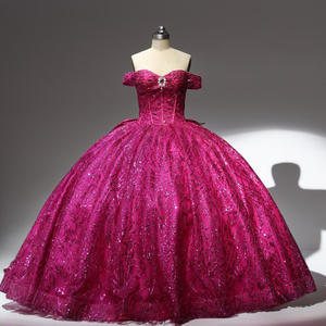 Abiti da principessa Quinceanera <span class=keywords><strong>fucsia</strong></span> abito da ballo scintillante con spalle scoperte abito con fiocco di diamanti con paillettes Wc011 - Product Image 2