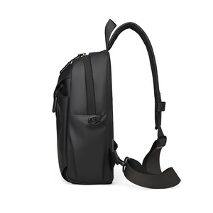 Bolso cruzado de cuero para hombre, estilo urbano de Hong Kong, para motocicleta, negro, informal, de moda transfronteriza - Product Image 2
