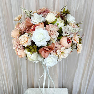 Ramo de Flores de Seda Romántico y Soñador, Peonías y Rosas Blancas y Rosas Mezcladas, Hecho a Mano, Alta Simulación, Arreglo Floral Otoñal para Bodas - Product Image 4