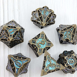 Ensemble de dés RPG Dragons et Donjons de haute qualité Forme polyédrique Dés mdn personnalisés en métal 7 pièces avec boîte-cadeau pour les jeux de rôle - Product Image 5