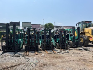 รถยกดีเซล Orendia FD30 เสาไฮดรอลิก 3 ท่อน พร้อมอุปกรณ์เปลี่ยนทิศทางด้านข้าง ยางลม  แบบนั่งขับ  ใช้สำหรับงานภายในอาคาร - Product Image 4