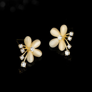 Muyu Flower Stud Earrings S925 Silver Gold Plated Cat's Eye Stone Party Jewelry - Product Image 4