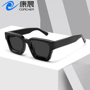 Lunettes de soleil unisexes transfrontalières en acétate, monture carrée noire, verres polarisés TAC UV400 pour la protection solaire, la mode, les voyages et la conduite - Product Image 5