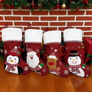 <span class=keywords><strong>Chaussette</strong></span> de Noël en feutre polyester doux brodé motif bonhomme de neige STARKEY, 20 cm x 4 cm d'épaisseur, sac cadeau pour cheminée, vente chaude - Product Image 2