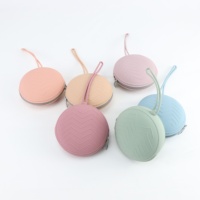 Portable anti-poussière personnalisé bébé Silicone conteneur de stockage sucette titulaire étui