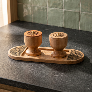 Juego de quemadores de incienso de sándalo hechos a mano con bandeja de madera, soporte aromático para uso en todas las estaciones, decoración para el hogar con fragancia para Ramadán y Eid. - Product Image 1