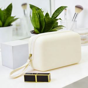 Bolsa de Maquillaje Portátil de Viaje para Mujer, Bolsa de Almacenamiento de Artículos de Aseo de Silicona Suave Impermeable, Bolsa de Silicona, Bolsa de Maquillaje - Product Image 3