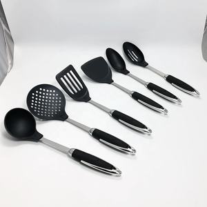 مجموعة أدوات الطبخ صديقة للبيئة مكونة من 7 قطع من النايلون أواني مطبخ متينة وصلبة - Product Image 2