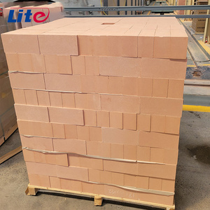 Blocs isolants d'argile léger de briques réfractaires de taille standard avec le certificat de la CE - Product Image 2