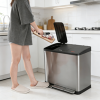 Poubelle rectangulaire en acier inoxydable trois-en-un pour salle de bain et cuisine, poubelle de rangement à pédale pour espaces compacts