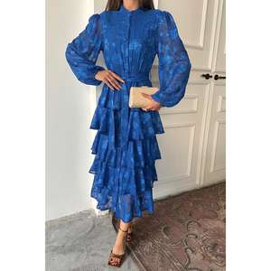 Vestido de Noche Saks Valon Azul de Gasa con Capas, Cuello Alto y Corte en A - Product Image 3