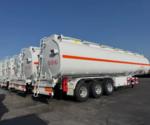 <span class=keywords><strong>Camion</strong></span>-<span class=keywords><strong>citerne</strong></span> à carburant en acier de 40/45 m3, 40 000 <span class=keywords><strong>litres</strong></span>, nouvelle conception, semi-remorque à 3 essieux pour le transport de carburant - Product Image 5