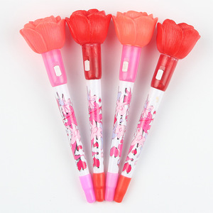 Stylo publicitaire personnalisé avec lumière LED, motifs football, basketball, cœur, rose, sapin de Noël, pour enfants - Product Image 3
