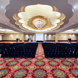 Tapis de couloir d'hôtel commercial, tapis de sol en laine et nylon robuste antidérapant de qualité hôtelière, revêtement mural à mur, Foshan - Product Image 1
