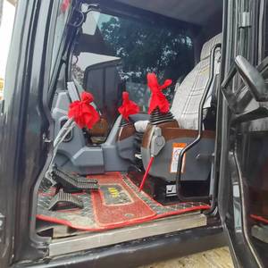 Excavatrice hydraulique d'occasion Sany 135, excavatrice d'occasion de 13 tonnes, excavatrice Sany SY135C de 13 tonnes, petite excavatrice sur chenilles d'occasion - Product Image 5