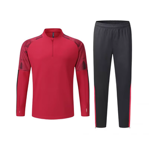 Ensemble de survêtement pour homme de qualité supérieure, logo personnalisé, ensemble de vêtements de sport de haute qualité pour la remise en forme et la course à pied, ensemble de vêtements de sport modernes pour hommes - Product Image 4