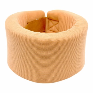 Penyangga Leher Spons Lembut Laris Manis dengan Penyangga Leher Universal yang Dapat Disesuaikan untuk Meredakan Nyeri Leher dan Tekanan Tulang Belakang - Product Image 1