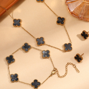 Conjunto de Joyería de Lujo para <span class=keywords><strong>Mujer</strong></span> en Acero de Titanio con Trébol de Cuatro Hojas de Doble Cara, Pulsera y Collar con Cinco Flores - Product Image 4
