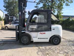 Chariot élévateur TCM 5 T d'occasion Moteur diesel à mât 3 étages de 5 tonnes, faible durée, hauteur de levage de 4000mm, bien entretenu, prêt à fonctionner - Product Image 2