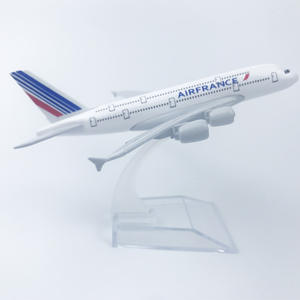 Modèle d'<span class=keywords><strong>avion</strong></span> en métal moulé sous pression <span class=keywords><strong>Air</strong></span> <span class=keywords><strong>France</strong></span> Airbus A380 à l'échelle 1/500, 14 cm, avec support - Product Image 1