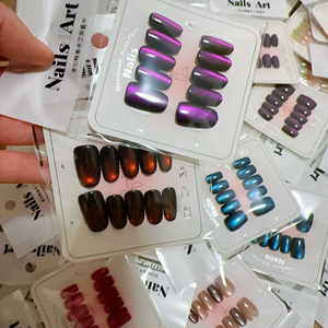 Vente en gros de <span class=keywords><strong>faux</strong></span> <span class=keywords><strong>ongles</strong></span> pressés faits à la main effet œil de chat, 10 pièces, pointes courtes ou longues personnalisées, carrées, amande, stiletto - Product Image 4