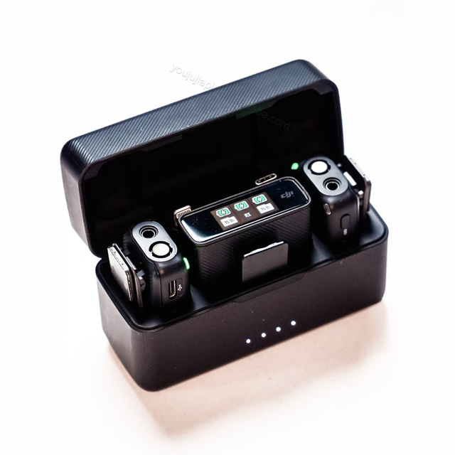 DJI Mic Wireless Microphone for DJI Action 2 OM 5 Smartphone with Lightning USB-C Ports 250m Transmission Dual-Channel Recording
