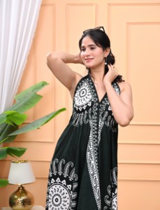 Robe en coton bohème taille unique, élégante, imprimée, coupe décontractée, tissu léger, lavable, design bohème stylé, coupe trapèze pour femme - Product Image 6