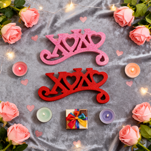 قطعتان من الزينة الخشبية للطاولة بتصميم منحني على شكل XOXO وقلب. مثالي لعشاء عيد الحب، والاعترافات الحلوة والحفلات - Product Image 3