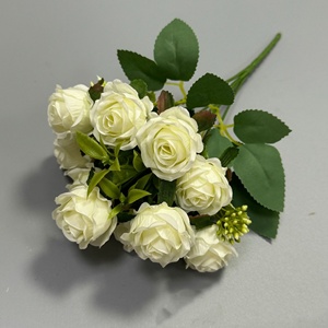 Ramo de Flores Artificiales de Fábrica, 10 Cabezas de Flores Pequeñas de Seda con Hoja de <span class=keywords><strong>Eucalipto</strong></span>, Rosa Blanca, Decoración para el Hogar, Oficina, Boda - Product Image 5