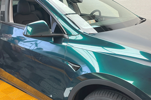 Vinilo para Envoltura de Autos Verde Británico PET de Alto Brillo, Antiarañazos, Autoregenerable, con Cambio de Color, Adhesivo Protector para Carrocería, Estilizado DIY - Product Image 5