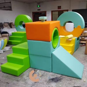 Eibele Équipement <span class=keywords><strong>d</strong></span>'amusement <span class=keywords><strong>d</strong></span>'escalade <span class=keywords><strong>d</strong></span>'intérieur en gros <span class=keywords><strong>Jeux</strong></span> pour enfants Mini aire de jeu intérieure souple pour garderie préscolaire - Product Image 1