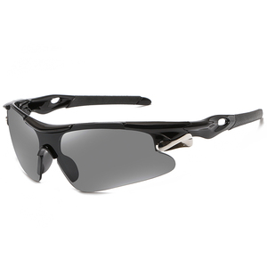 <span class=keywords><strong>Lunettes</strong></span> de soleil de sport pour hommes et femmes <span class=keywords><strong>Lunettes</strong></span> de soleil de plein air Miroir Lentilles fixées <span class=keywords><strong>Lunettes</strong></span> de vélo de route Cyclisme Équitation Protection <span class=keywords><strong>Lunettes</strong></span> de soleil de vélo - Product Image 4