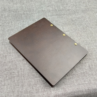 Porte-menu en bois avec sangle en cuir de luxe personnalisée pour restaurant, hôtel, bar à vin