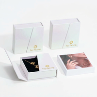 Boîtes à bijoux carrées simples à double porte, faites à la main, de qualité supérieure, avec fermeture magnétique, insert en velours doux, pour bague de fiançailles, rangement de bijoux de mariée
