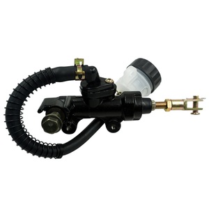 <span class=keywords><strong>Maître</strong></span>-<span class=keywords><strong>cylindre</strong></span> de <span class=keywords><strong>frein</strong></span> <span class=keywords><strong>arrière</strong></span> hydraulique à montage direct pour <span class=keywords><strong>moto</strong></span>, pompe supérieure de <span class=keywords><strong>frein</strong></span> à pied durable pour la modification de véhicules tout-terrain - Product Image 1