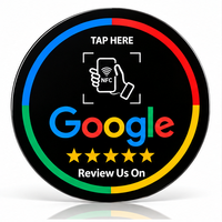 Plaque NFC noire premium pour avis Google, ronde, en acrylique, avec technologie de paiement sans contact.