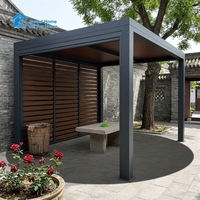 Pergola bioclimatique rétractable motorisée Sweet Home 3x6m en aluminium à lames orientables, écologique et étanche, pour jardin et terrasse